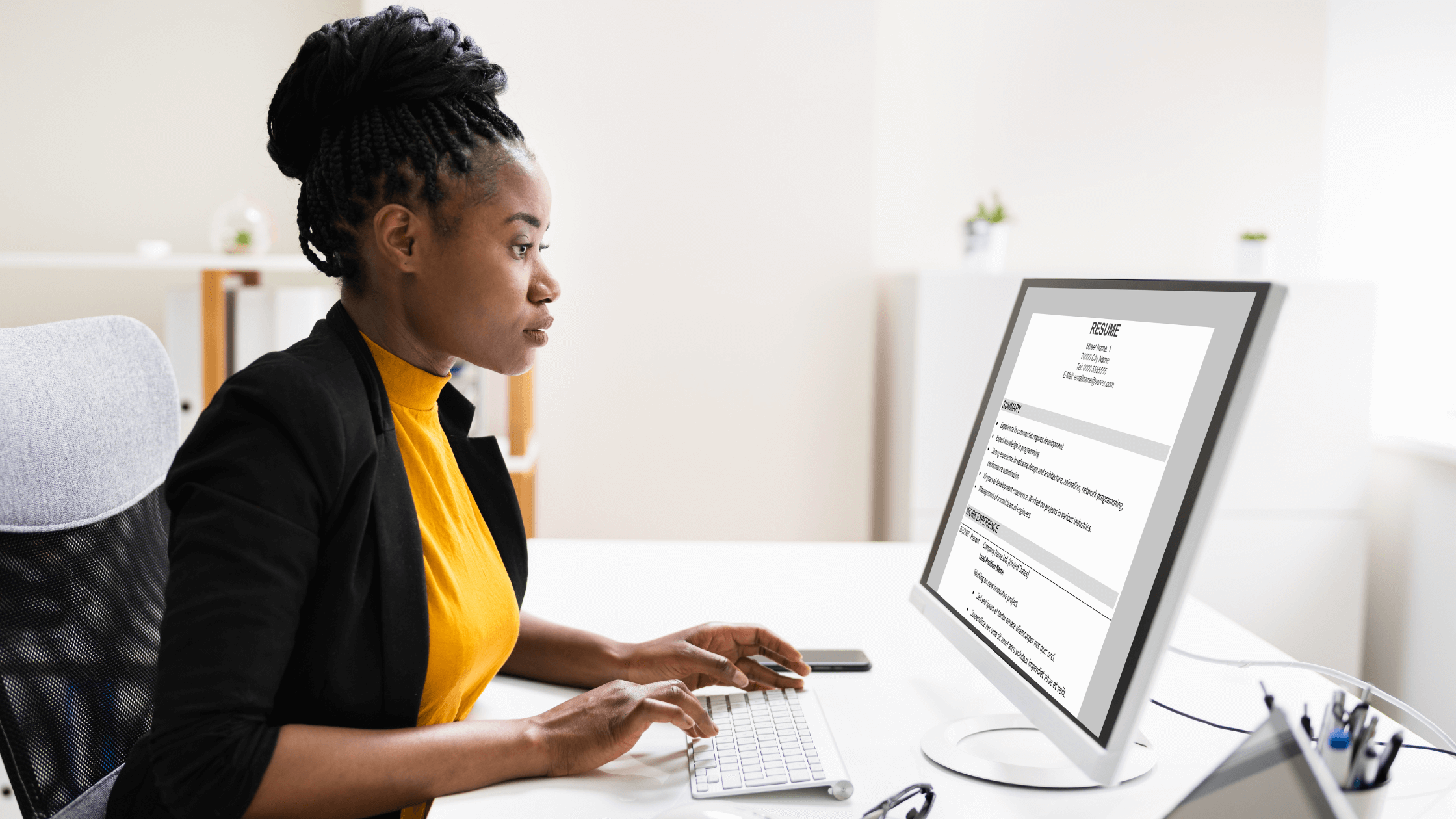 How to Create a Standout Resume: Tips from Staffing Experts